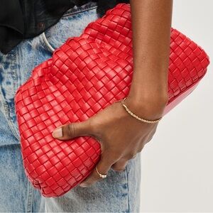 New Small Woven Clutch in Heirloom Tomato